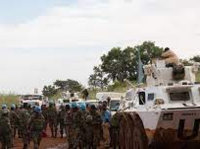 Ο ΟΗΕ ΕΠΙΧΕΙΡΕΙ σωστικά κατά μήκος των συνόρων του Νοτίου Σουδάν με το Σουδάν.